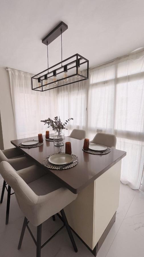Precioso Apartamento Con Piscina A 3 Minutos De La Playa En Coche Torremolinos Exteriör bild